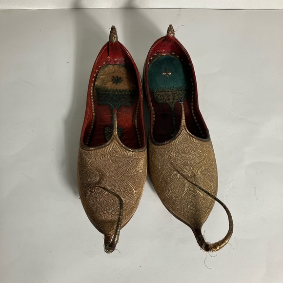 Vintage Arabian Persian Handmade Genie Slippers - Picture 9 of 12